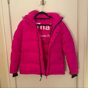 RARE Aritzia Neon Pink Super Puff jacket